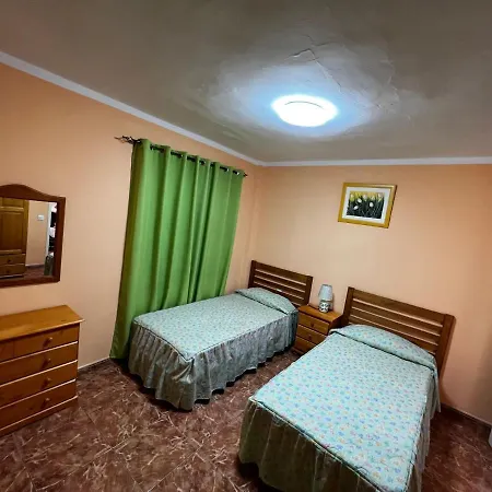 Casa Blanca Holiday home Alojera